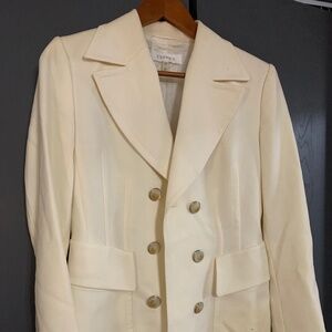 Escada Winter White, new wool size 36
